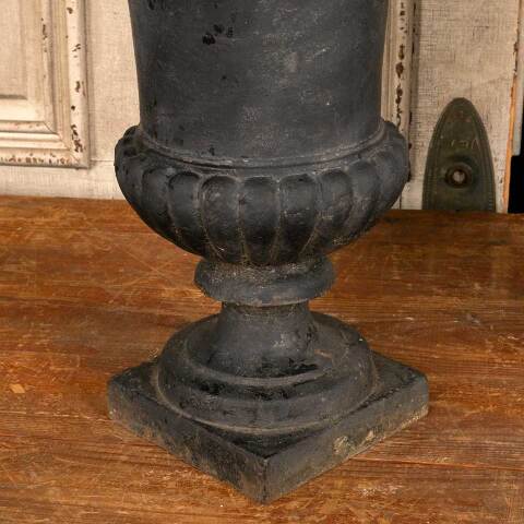 #47283 Pair of Cast Iron Garden Planter Urns image 3