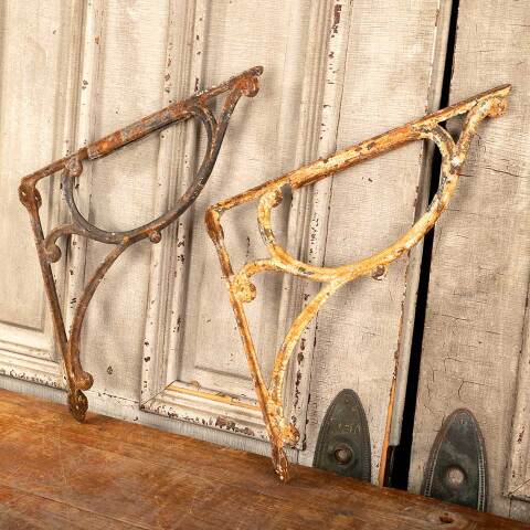 #47327 Antique Cast Iron Marble Top Sink Brackets image 5