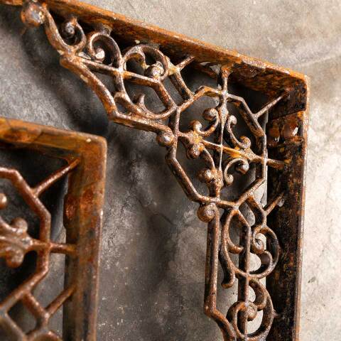 #47348 Antique Ornate Cast Iron Shelf Brackets Pair image 5