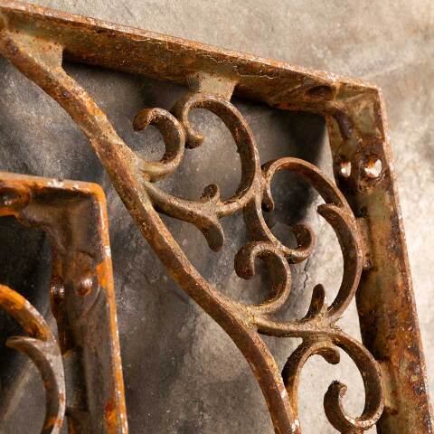 #47350 Antique Ornate Cast Iron Shelf Brackets image 4