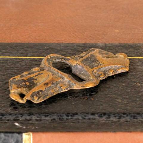 #47416 Antique Brass Furniture Keyhole Escutcheon image 3