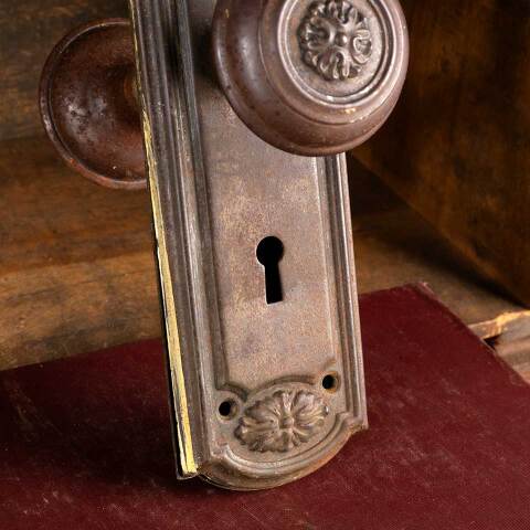 #47473 Antique Russell & Erwin Door Hardware Set image 6