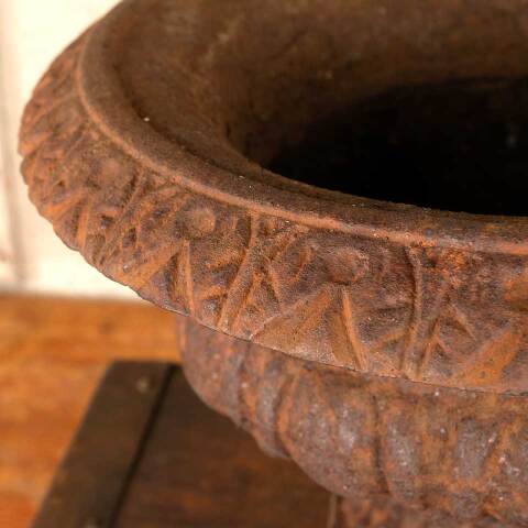 #47542 Small 11" Rusty Cast Iron Garden Urn Planter image 4