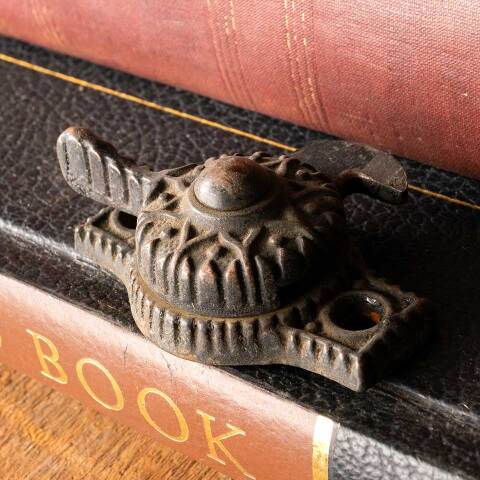 #48800 Antique Ornate Victorian Sash Window Lock image 2