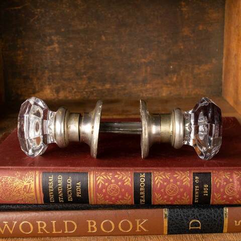 #49242 Antique Octagonal Petite Glass Doorknob Set image 4