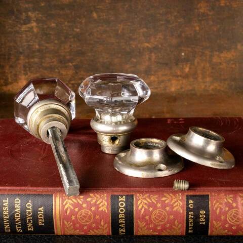 #49242 Antique Octagonal Petite Glass Doorknob Set image 6