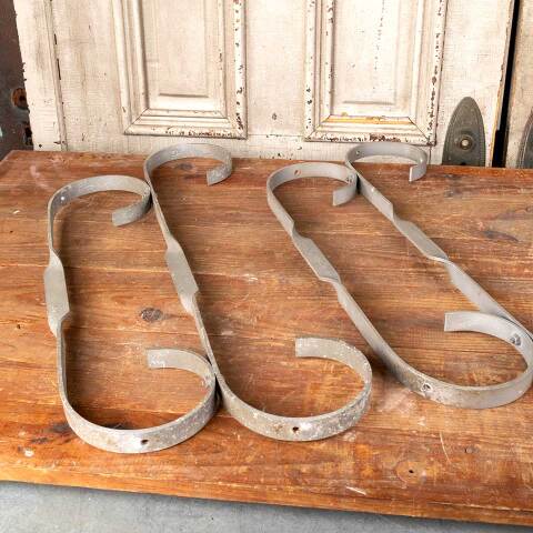 #49297 Vintage Aluminum Exterior Awning Brackets image 4