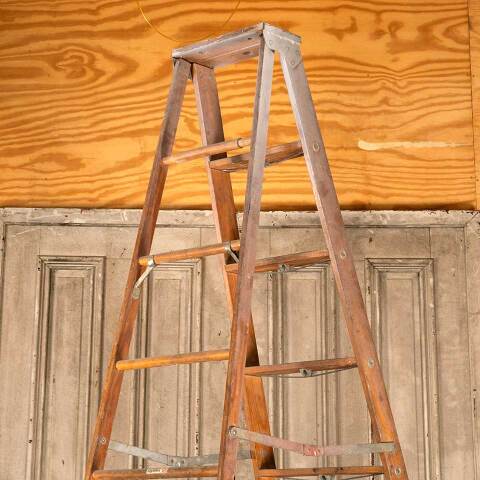 #49416 Vintage 9 Rung Wood A-Frame Step Ladder image 7