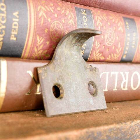 #50058 Antique Bronze Window Sash Finger Lift image 3