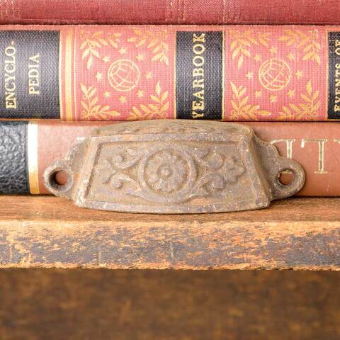 #50419 Antique Cast Iron Drawer Bin Pull Hardware image 2