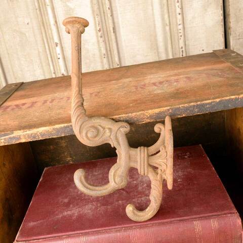 #50621 Antique Ornate Cast Iron Hat & Coat Hook image 5