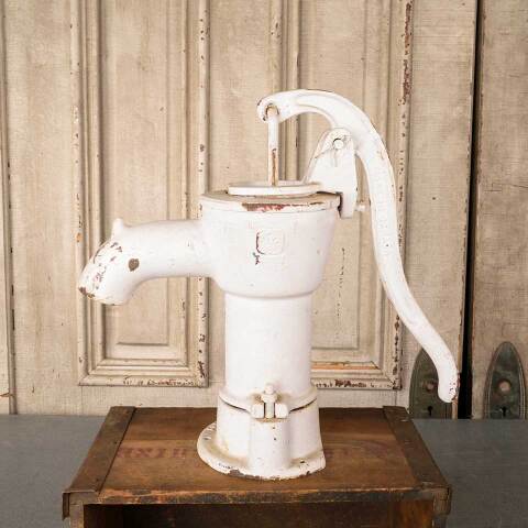 #50733 Antique Cast Iron Farm Water Pump image 2