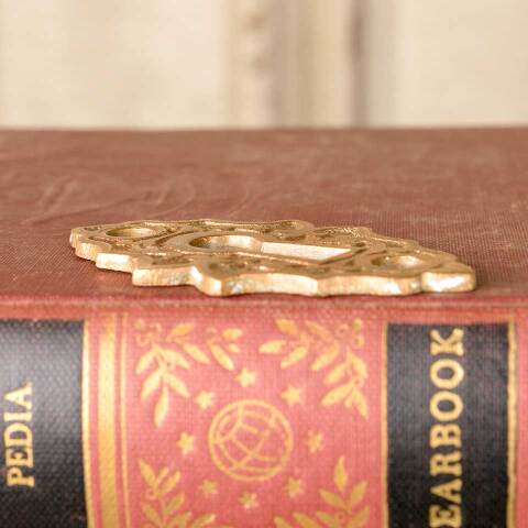 #50883 Antique Ornate Bronze Keyhole Escutcheon image 5