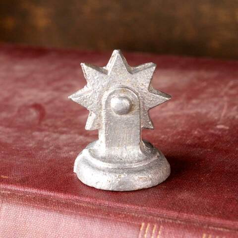 #50944 Vintage Cast Aluminum Spur Lamp Finial image 4