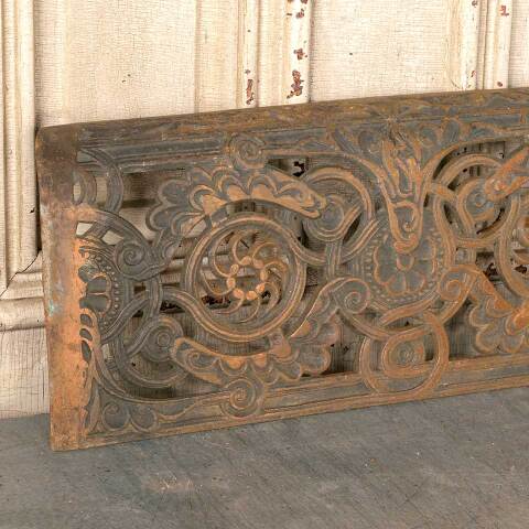 #51704 Salvaged Antique Cast Iron Ember Screen image 3