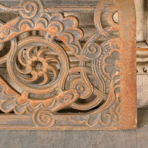 #51704 Salvaged Antique Cast Iron Ember Screen image 5