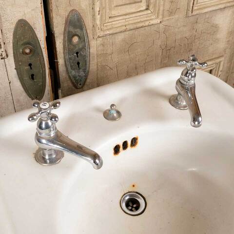 #52092 Salvaged Antique Cast Iron Pedestal Sink image 7