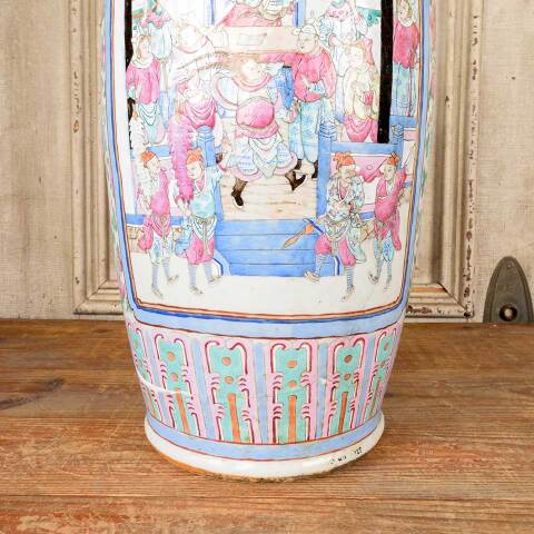 #52152 Large Chinese Porcelain Famille Rose Vase image 8