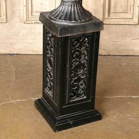 #52440 Cast Iron Garden Urn & Pedestal image 3