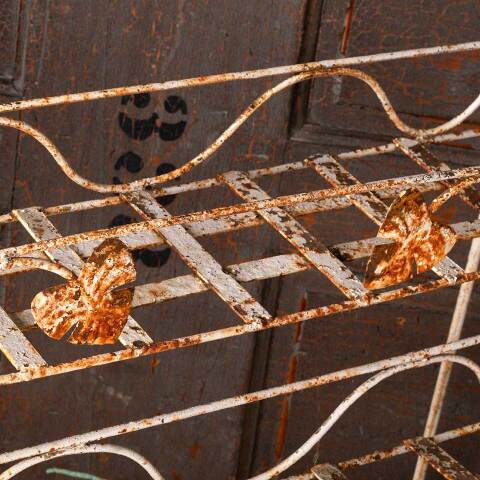 #52691 Painted Metal Tiered Plant Stand Cart image 4