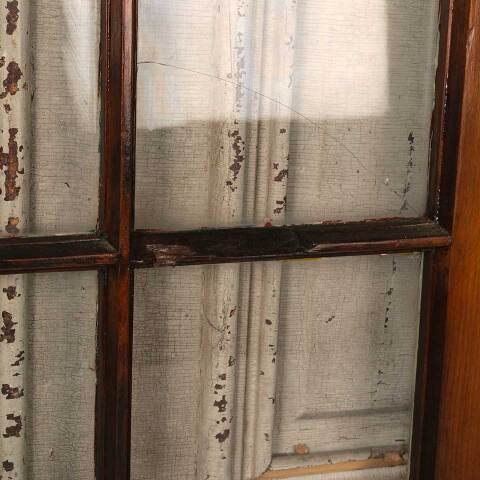 #52748 20x21 Antique Divided 4 Lite Wood Window image 3