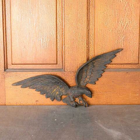 #52762 Vintage Cast Iron Bald Eagle Ornament image 3