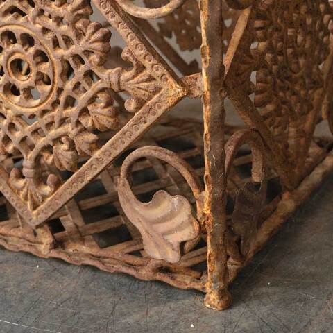 #52865 Vintage Square Metal Planter with Handles image 3