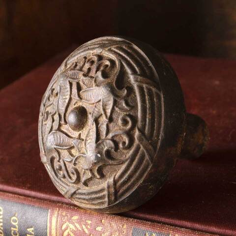#52928 Antique Lockwood Rochefort Doorknob image 2