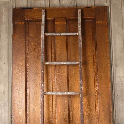 #54047 16x94 Antique Seven Rung Wood Ladder image 2