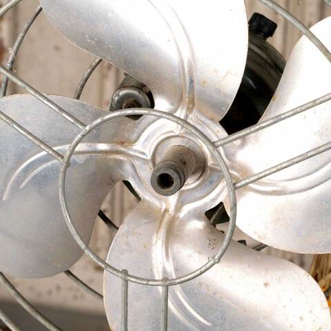 #54210 Antique Art Deco Oscillating Desk Fan image 3