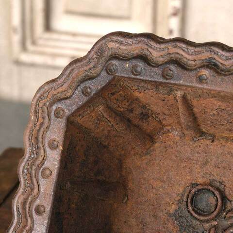 #54294 Antique Cast Iron Umbrella Stand Drip Tray image 3