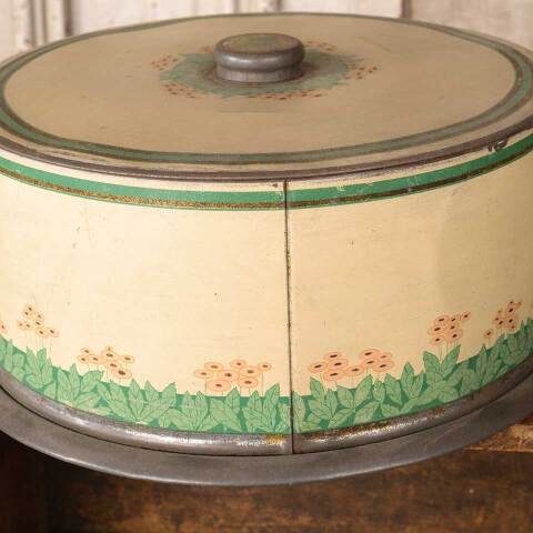 #54396 11" Vintage Cake Tray with Painted Lid image 7