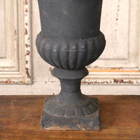 #54411 10" Cast Iron Garden Urn Planter image 2