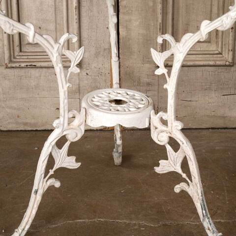 #54424 27" Ornate Cast Aluminum Garden Patio Table image 2