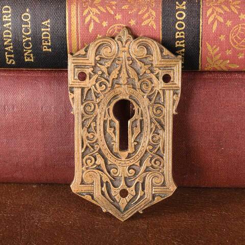 #54496 Antique Ornate Bronze Keyhole Escutcheon image 2