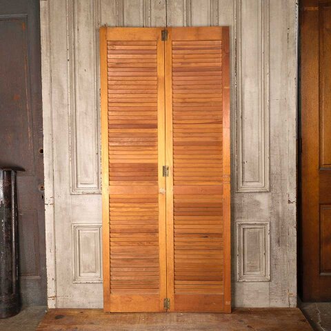 #54530 36x80 Vintage Wood Louvered Bifold Doors image 6