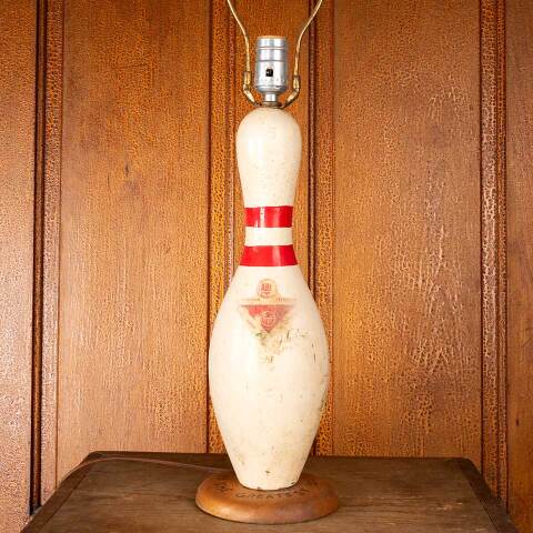 #54596 Repurposed Vintage Bowling Pin Table Lamp image 2