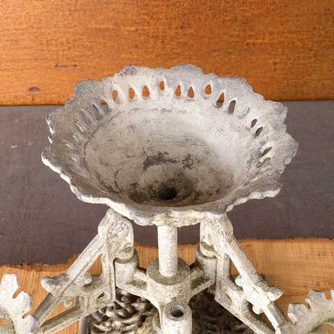 #54687 Painted Cast Aluminum Oil Lamp Holders image 3