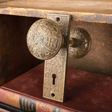 Antique Brass Lockwood Door Hardware Set