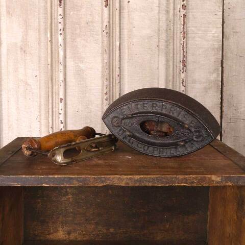 #54812 Antique Cast Iron ENTERPRISE Sad Iron image 5