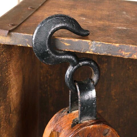 #54916 Antique U-W Wood & Metal Barn Pulley image 3