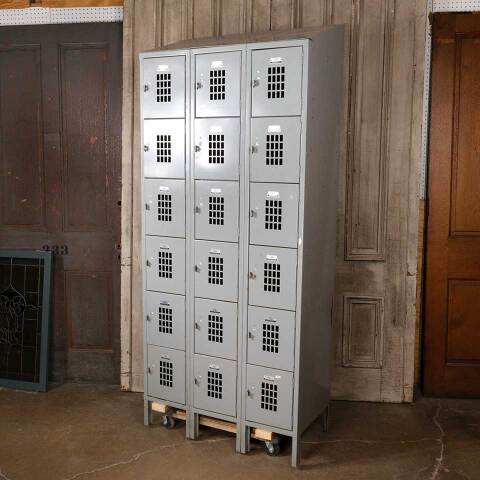 #54943 Vintage Metal Gym Locker Room 18 Lockers image 4