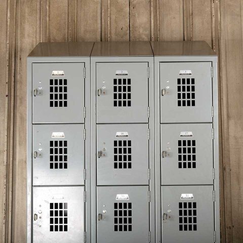 #54944 Vintage Metal Gym Locker Room 18 Lockers image 2
