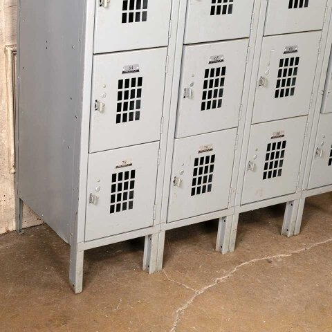 #54945 Vintage Metal Gym Locker Room 24 Lockers image 4