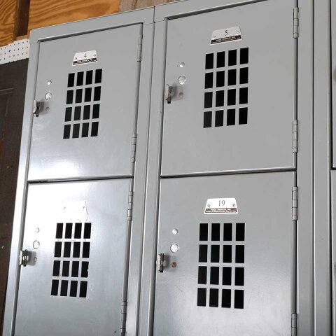 #54946 Vintage Metal Gym Locker Room 24 Lockers image 3