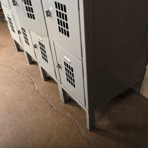 #54946 Vintage Metal Gym Locker Room 24 Lockers image 7