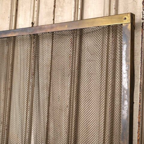 #54979 40x32 Antique Brass Fireplace Ember Screen image 5