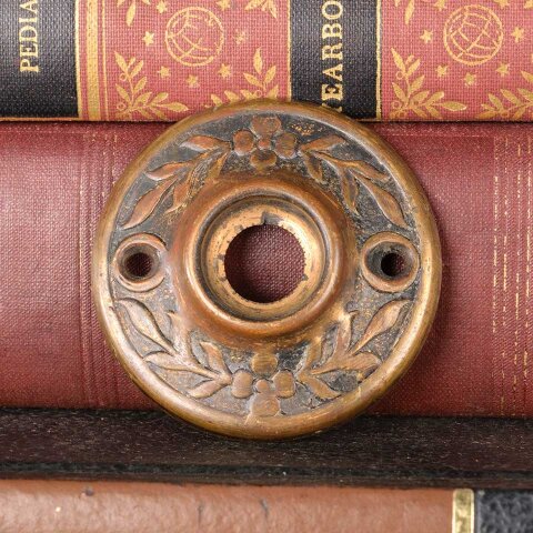 #55330 Antique Ornate Brass Doorknob Rosette image 3
