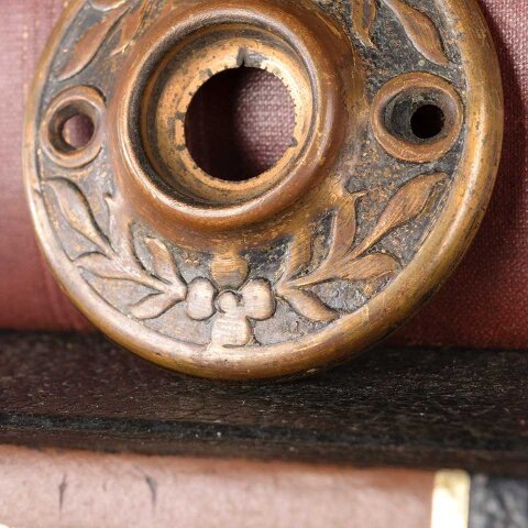 #55330 Antique Ornate Brass Doorknob Rosette image 4