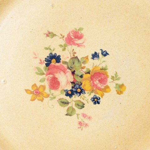 #55411 11" Vintage Plate with Floral Pattern image 3